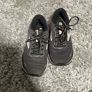 Brooks Ghost Running Shoes